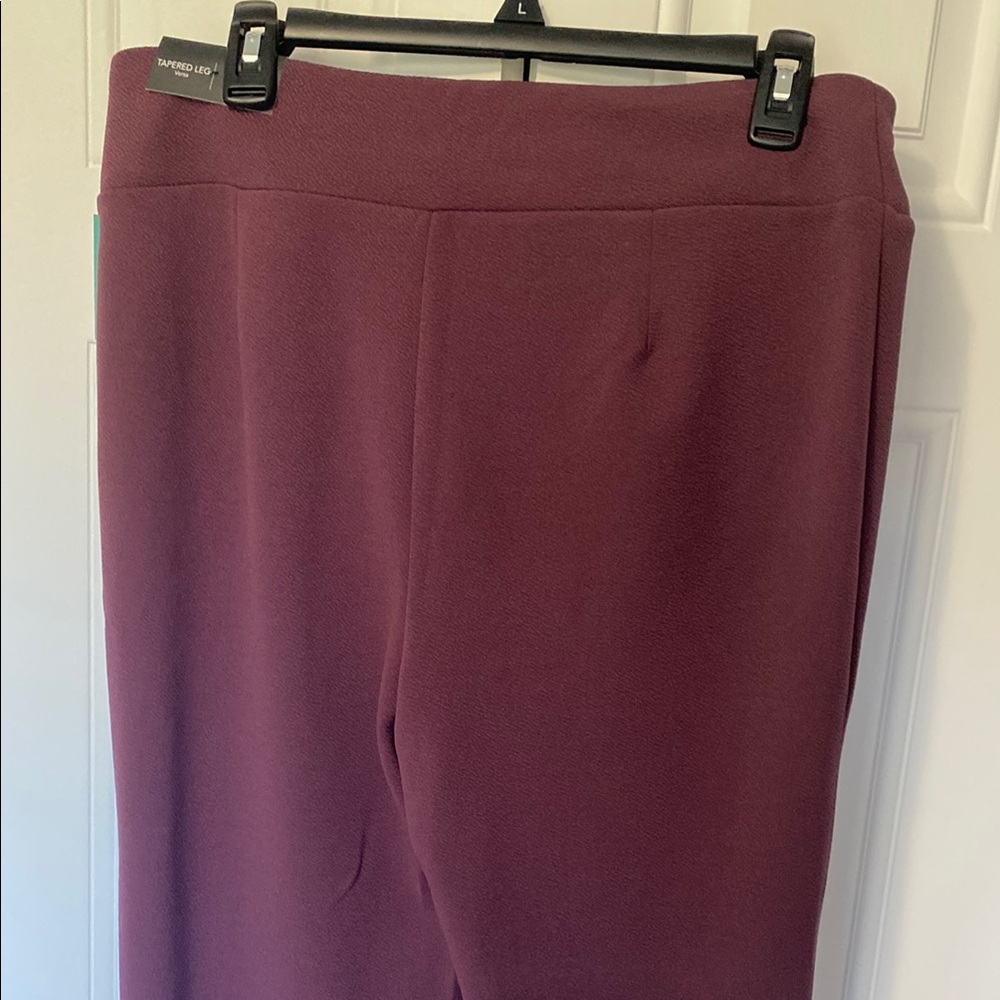 Maurice’s Burgundy/Purple Women's High Rise Tapered Leg Pants NWT - Picture 5 of 6